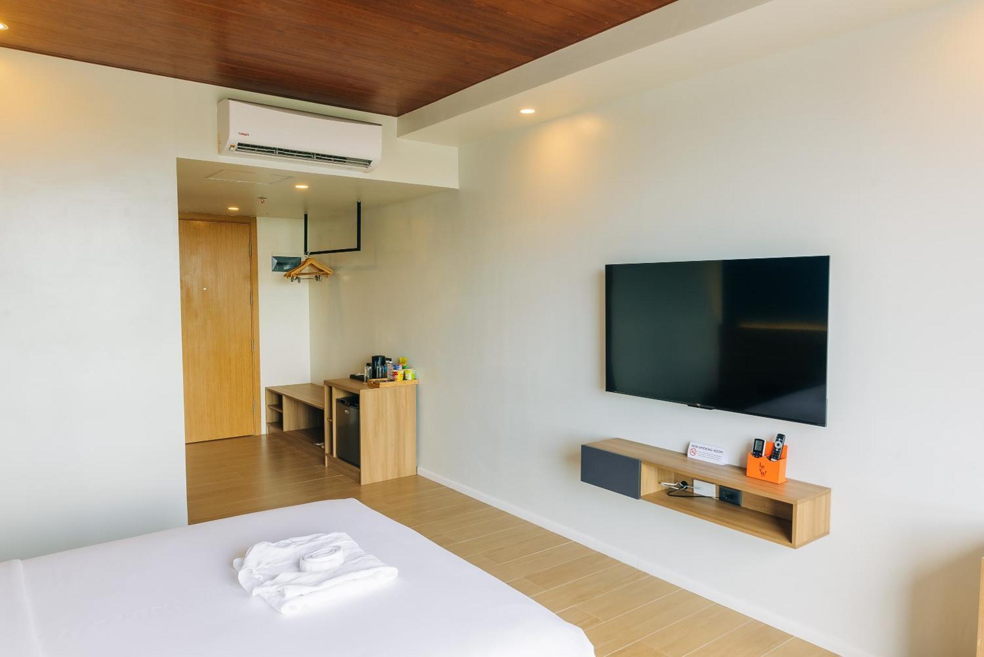 Levo Hotel Urdaneta Exterior photo